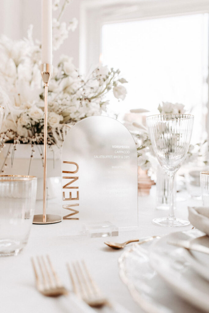 Was ist eine Hochzeitsmesse und lohnt sich ein Besuch? 20 Farblich abgestimmte Hochzeitsdekoration